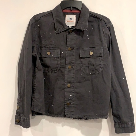 NWT SUNDRY Paint Splattered Denim Shirt Jacket - Picture 2 of 6